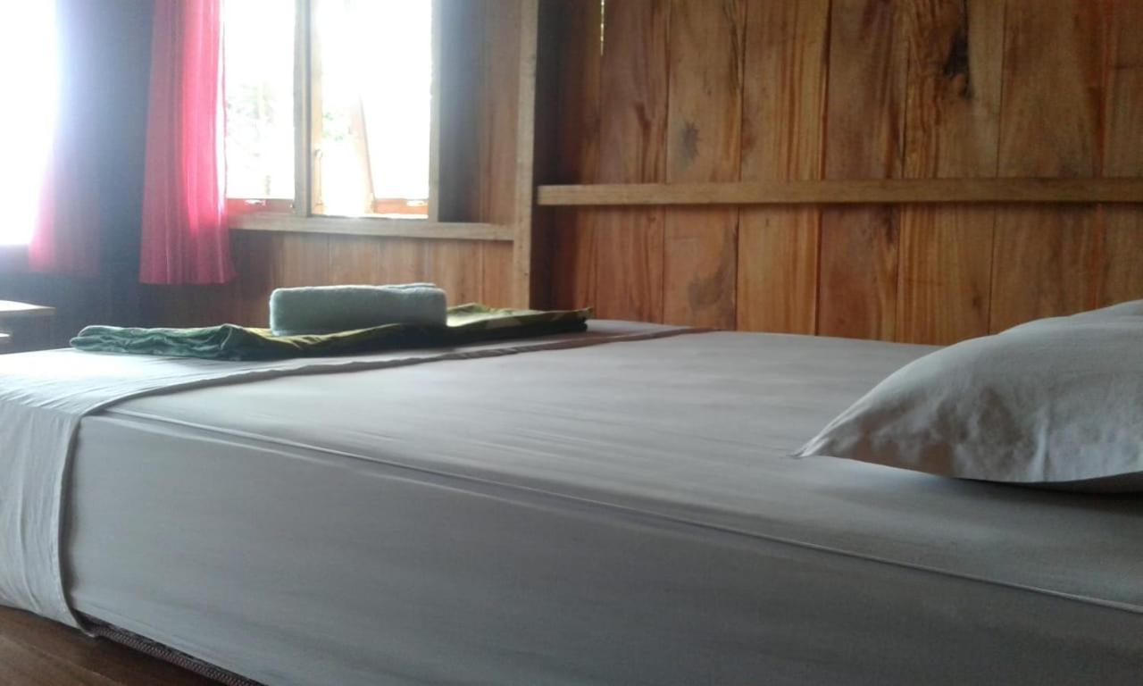 Bagoes View Cottages Maninjau Екстериор снимка